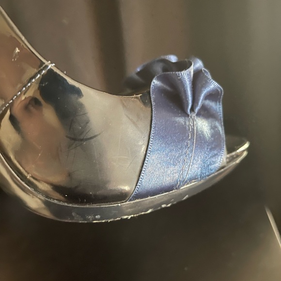 Blue, Carlos Santana heels - Picture 10 of 12